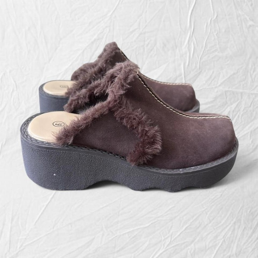 Y2K chocolate brown suede platform clogs slip on